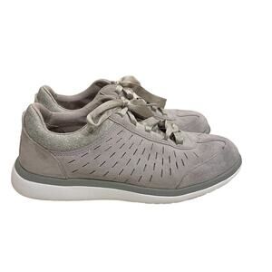 UGG Sneakers Women Size 6 Victoria Suede Low Top Lace Up Ribbon Shoes